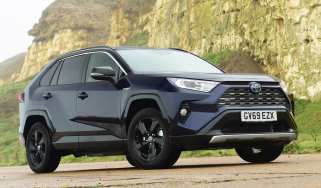 Toyota RAV4 Mk5 - front